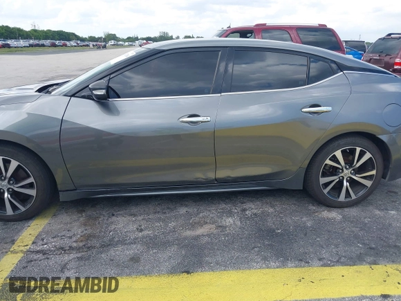 2020 Nissan Maxima SV z VIN 1N4AA6CV6LC373659, wystawiony jako IAAI lot #42347264 z przebiegiem 77 812 mil mil oraz . Historia ofert i sprzedaży dostępna na DreamBid. Obrazek 6.
