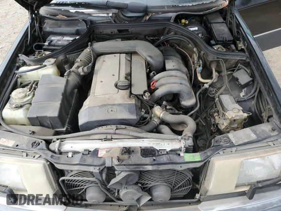 1993 Mercedes-Benz 300 with VIN WDBEA28E5PB835958, listed as a Copart auction lot 50851925 with 90,553 mi miles and Clean Title. Bid and sale history available at DreamBid. Image 11.