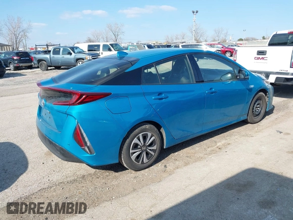 2017 Toyota Prius Plus with VIN JTDKARFP4H3062901, listed as a IAAI auction lot 42007458 with 89,893 mi miles and . Bid and sale history available at DreamBid. Image 4.