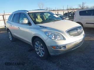 2011 Buick Enclave CXL-2 with VIN 5GAKRCED0BJ361738, listed as a IAAI auction lot 41186457 with 233,004 mi miles. Bid and sale history available at carsss.com. Image 1.