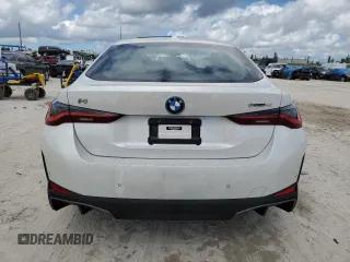 2023 BMW i4 eDrive40 z VIN WBY73AW02PFP79569, wystawiony jako Copart lot #70741883 z przebiegiem 9 396 mil mil oraz . Historia ofert i sprzedaży dostępna na DreamBid. Obrazek 6.