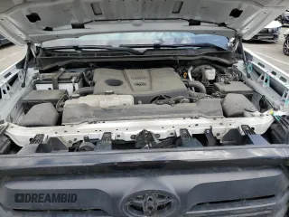 2022 Toyota Tundra SR z VIN 5TFKB5AA5NX008200, wystawiony jako Copart lot #51174545 z przebiegiem 51 898 mil mil oraz Szkoda całkowita • Salvage title. Historia ofert i sprzedaży dostępna na DreamBid. Obrazek 11.