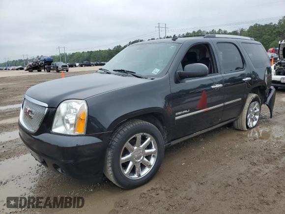 2013 GMC Yukon Denali with VIN 1GKS1EEFXDR212216, listed as a Copart auction lot 51215745 with 180,669 mi miles and Salvage Title. Bid and sale history available at carsss.com. Image 1.