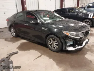2017 Kia Optima LX with VIN 5XXGT4L31HG165150, listed as a IAAI auction lot 40985407 with 154,945 mi miles. Bid and sale history available at carsss.com. Image 1.