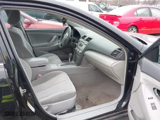 2011 Toyota Camry LE with VIN 4T4BF3EK4BR090415, listed as a IAAI auction lot 41749603 with 190,698 mi miles. Bid and sale history available at carsss.com. Image 5.