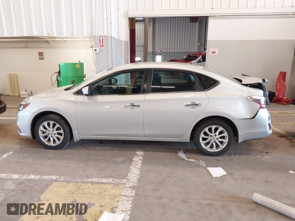 2019 Nissan Sentra SR with VIN 3N1AB7AP6KY381349, listed as a IAAI auction lot 41949705 with 39,798 mi miles and . Bid and sale history available at DreamBid. Image 14.