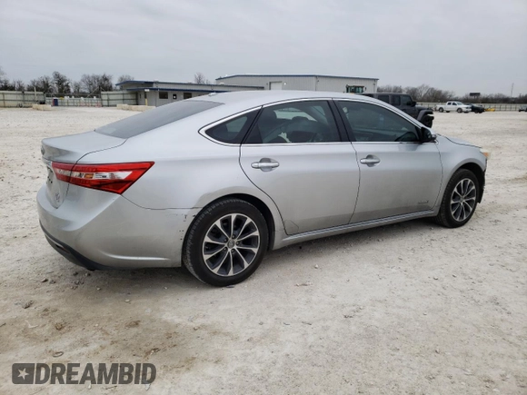2018 Toyota Avalon Hybrid XLE Plus z VIN 4T1BD1EB3JU060129, wystawiony jako Copart lot #45467145 z przebiegiem 101 266 mil mil oraz Szkoda całkowita • Salvage title. Historia ofert i sprzedaży dostępna na DreamBid. Obrazek 3.