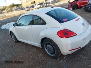 2013 Volkswagen Beetle Fender Edition с VIN 3VWJP7AT2DM614534, выставлен на аукционе IAAI как лот 41919625 с пробегом 86 362 миль миль и . История ставок и продаж доступна на DreamBid. Изображение 3.