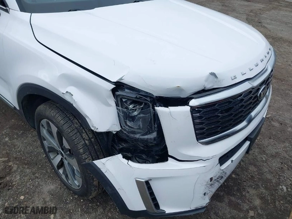 2021 Kia Telluride S with VIN 5XYP6DHC9MG167072, listed as a IAAI auction lot 41703428 with 47,725 mi miles. Bid and sale history available at carsss.com. Image 6.