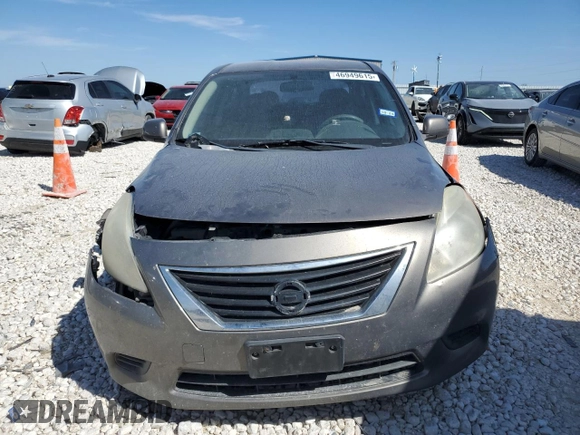 2012 Nissan Versa SL with VIN 3N1CN7AP8CL836863, listed as a Copart auction lot 46949615 with 133,681 mi miles and Salvage Title. Bid and sale history available at carsss.com. Image 5.