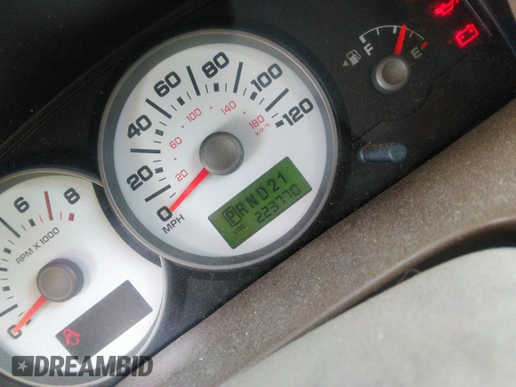 2005 Ford Escape XLT with VIN 1FMYU93115KA11323, listed as a IAAI auction lot 41912281 with 223,770 mi miles and . Bid and sale history available at DreamBid. Image 7.