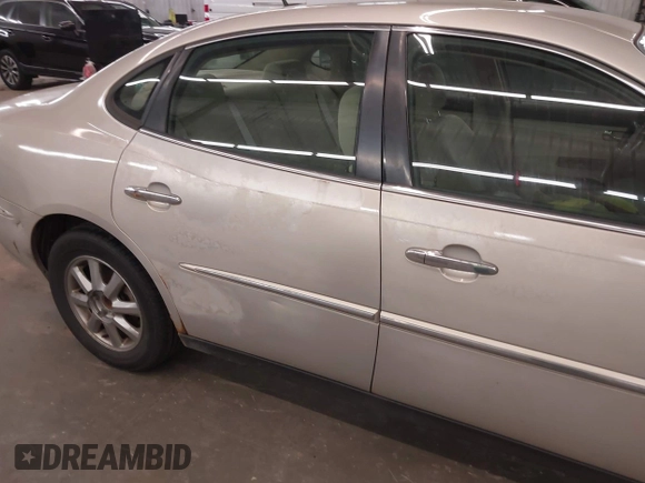 2008 Buick LaCrosse CX with VIN 2G4WC582681373947, listed as a IAAI auction lot 42615349 with 211,491 mi miles and . Bid and sale history available at DreamBid. Image 12.