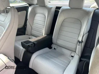 2017 Mercedes-Benz C 300 z VIN WDDWJ4KB0HF365600, wystawiony jako Copart lot #61332505 z przebiegiem 90 209 mil mil oraz Czysty tytuł • Clean title. Historia ofert i sprzedaży dostępna na DreamBid. Obrazek 9.