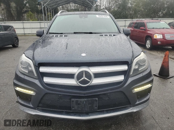 2013 Mercedes-Benz GL-Class GL 550 with VIN 4JGDF7DE4DA145293, listed as a Copart auction lot 48491435 with 254,040 mi miles and Clean Title. Bid and sale history available at carsss.com. Image 5.