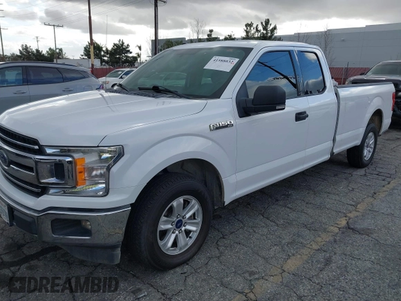 2018 Ford F-150 XL z VIN 1FTEX1C58JKF59560, wystawiony jako IAAI lot #41588032 z przebiegiem 138 858 mil mil oraz . Historia ofert i sprzedaży dostępna na DreamBid. Obrazek 19.