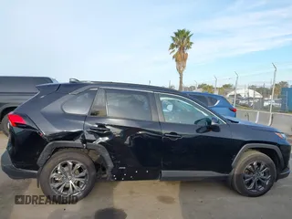 2025 Toyota RAV4 Hybrid XLE Premium with VIN 2T3B6RFV6SW084676, listed as a IAAI auction lot 41923759 with 15,856 mi miles and . Bid and sale history available at DreamBid. Image 13.