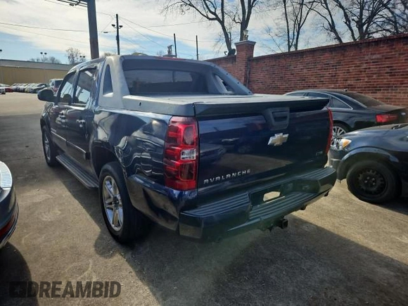2010 Chevrolet Avalanche LT with VIN 3GNNCFE09AG124832, listed as a Copart auction lot 86728894 with 136,595 mi miles and Clean Title. Bid and sale history available at carsss.com. Image 3.