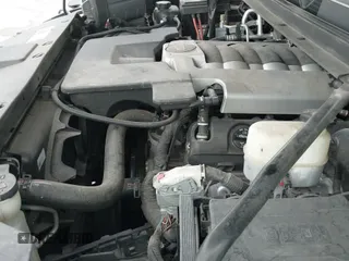 2018 Cadillac Escalade ESV Platinum с VIN 1GYS4KKJ2JR382683, выставлен на аукционе IAAI как лот 41932003 с пробегом 77 916 миль миль и . История ставок и продаж доступна на DreamBid. Изображение 21.