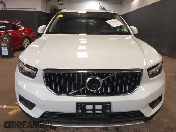 2019 Volvo XC40 Inscription с VIN YV4162UL5K2046401, выставлен на аукционе IAAI как лот 41911289 с пробегом 42 090 миль миль и . История ставок и продаж доступна на DreamBid. Изображение 12.