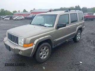 2006 Jeep Commander Limited with VIN 1J8HG58246C245031, listed as a IAAI auction lot 42364021 with 286,391 mi miles and . Bid and sale history available at DreamBid. Image 2.