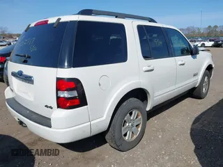 2008 Ford Explorer XLT with VIN 1FMEU73E98UB32619, listed as a IAAI auction lot 41799248 with Not provided miles and . Bid and sale history available at DreamBid. Image 4.