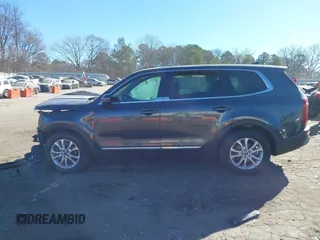 2020 Kia Telluride LX with VIN 5XYP24HC8LG054207, listed as a IAAI auction lot 41693971 with 111,882 mi miles and . Bid and sale history available at carsss.com. Image 13.
