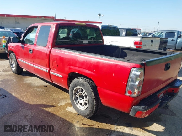 2000 GMC New Sierra 1500 SLE with VIN 1GTEC19V4YZ273841, listed as a IAAI auction lot 41981942 with 357,003 mi miles. Bid and sale history available at carsss.com. Image 3.