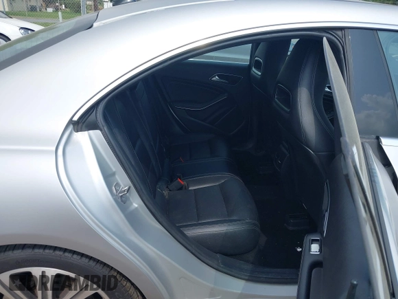 2018 Mercedes-Benz CLA 250 with VIN WDDSJ4EB4JN617063, listed as a IAAI auction lot 42205035 with 88,145 mi miles and . Bid and sale history available at DreamBid. Image 8.
