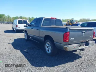 2008 Dodge 1500 SLT with VIN 1D7HU18238S500517, listed as a IAAI auction lot 42126774 with 173,373 mi miles. Bid and sale history available at carsss.com. Image 3.