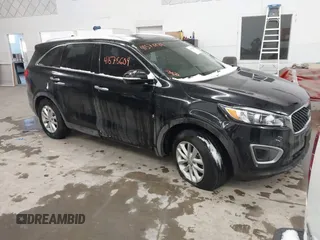 2018 Kia Sorento LX with VIN 5XYPG4A32JG383316, listed as a IAAI auction lot 41578609 with 1 mi miles. Bid and sale history available at carsss.com. Image 1.