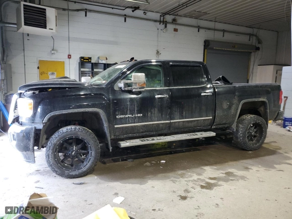 2017 GMC Sierra 2500HD Denali with VIN 1GT12UEG3HF100369, listed as a Copart auction lot 86558264 with 100,658 mi miles and Salvage Title. Bid and sale history available at carsss.com. Image 1.