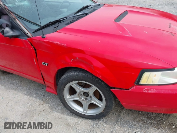2000 Ford Mustang GT with VIN 1FAFP42X1YF144047, listed as a IAAI auction lot 42253899 with 130,302 mi miles and . Bid and sale history available at DreamBid. Image 18.