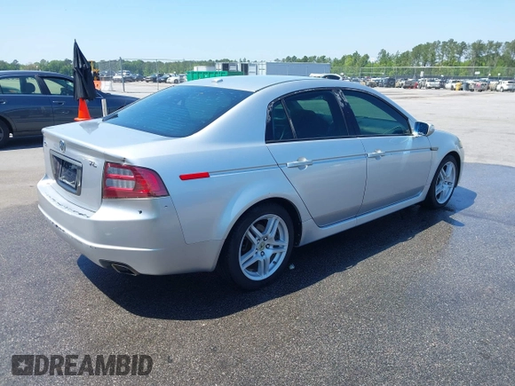 2007 Acura TL with VIN 19UUA66247A023832, listed as a IAAI auction lot 42035522 with 279,942 mi miles. Bid and sale history available at carsss.com. Image 4.