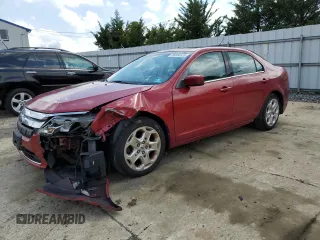 2010 Ford Fusion SE z VIN 3FAHP0HA6AR118783, wystawiony jako Copart lot #58954625 z przebiegiem 181 971 mil mil oraz Szkoda całkowita • Salvage title. Historia ofert i sprzedaży dostępna na DreamBid. Obrazek 1.