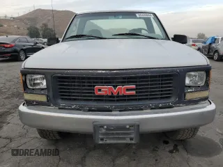 1995 GMC Sierra 3500 z VIN 1GTGC34K8SE549695, wystawiony jako Copart lot #86336644 z przebiegiem 258 439 mil mil oraz Szkoda całkowita • Salvage title. Historia ofert i sprzedaży dostępna na DreamBid. Obrazek 5.