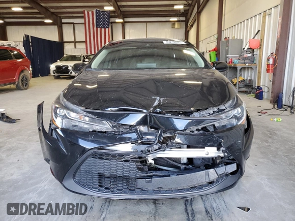 2022 Toyota Corolla LE with VIN 5YFEPMAE0NP391988, listed as a Copart auction lot 45218375 with 56,452 mi miles and Salvage Title. Bid and sale history available at DreamBid. Image 5.