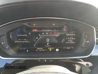 2023 Audi S8 z VIN WAULSAF85PN000614, wystawiony jako Copart lot #84752864 z przebiegiem 20 079 mil mil oraz Szkoda całkowita • Salvage title. Historia ofert i sprzedaży dostępna na DreamBid. Obrazek 9.