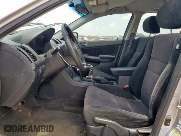 2005 Honda Accord LX with VIN 3HGCM56415G711610, listed as a Copart auction lot 61601425 with 106,728 mi miles and Salvage title. Bid and sale history available at DreamBid. Image 7.