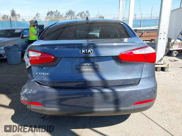 2014 Kia Forte LX with VIN KNAFX4A67E5182013, listed as a IAAI auction lot 41878931 with 35,967 mi miles. Bid and sale history available at carsss.com. Image 16.