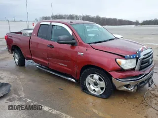 2010 Toyota Tundra z VIN 5TFUW5F19AX149514, wystawiony jako IAAI lot #41686068 z przebiegiem 153 043 mil mil oraz . Historia ofert i sprzedaży dostępna na DreamBid. Obrazek 1.