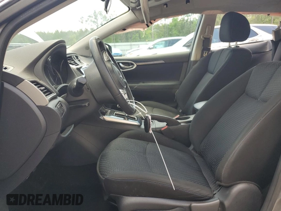 2018 Nissan Sentra SV z VIN 3N1AB7AP9JY281986, wystawiony jako Copart lot #56229955 z przebiegiem 126 585 mil mil oraz Nie do naprawy • Non repairable. Historia ofert i sprzedaży dostępna na DreamBid. Obrazek 7.