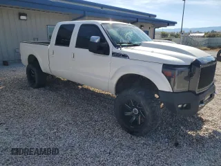 2013 Ford F-350 Platinum z VIN 1FT8W3BT9DEB74491, wystawiony jako Copart lot #73732704 z przebiegiem 142 642 mil mil oraz Czysty tytuł • Clean title. Historia ofert i sprzedaży dostępna na DreamBid. Obrazek 4.