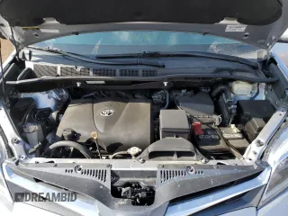 2018 Toyota Sienna XLE with VIN 5TDDZ3DC8JS189296, listed as a Copart auction lot 49656255 with 161,403 mi miles and Salvage Title. Bid and sale history available at carsss.com. Image 12.