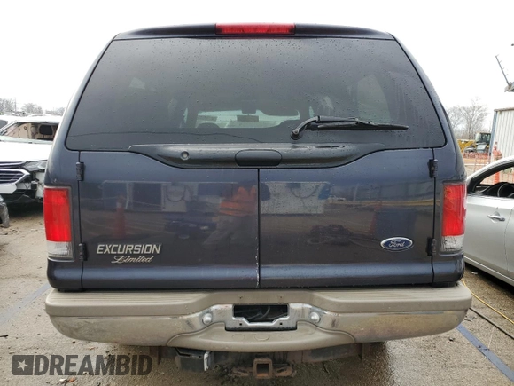 2000 Ford Excursion Limited with VIN 1FMNU43S4YEB85419, listed as a Copart auction lot 46796535 with 118,979 mi miles and Salvage title. Bid and sale history available at DreamBid. Image 6.