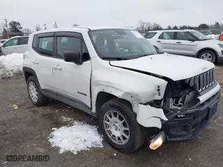 2018 Jeep Renegade Upland Edition with VIN ZACCJBAB2JPJ13625, listed as a IAAI auction lot 41345636 with 66,546 mi miles. Bid and sale history available at carsss.com. Image 1.