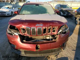 2019 Jeep Cherokee Altitude with VIN 1C4PJLLX7KD429136, listed as a Copart auction lot 83029014 with 123,475 mi miles and Salvage Title. Bid and sale history available at carsss.com. Image 5.