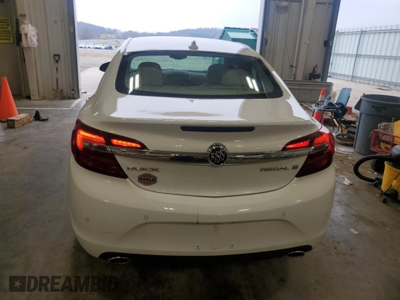 2015 Buick Regal Premium II with VIN 2G4GR5GX1F9250281, listed as a Copart auction lot 53892145 with 152,596 mi miles and Clean Title. Bid and sale history available at carsss.com. Image 6.
