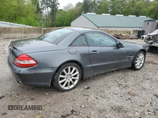 2007 Mercedes-Benz SL 550 z VIN WDBSK71F17F128087, wystawiony jako Copart lot #56397405 z przebiegiem 195 854 mil mil oraz Tytuł czysty. Historia ofert i sprzedaży dostępna na DreamBid. Obrazek 3.