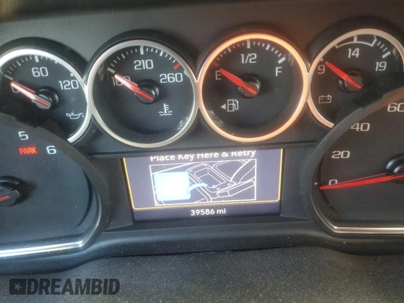 2022 Chevrolet Silverado 1500 LT with VIN 1GCUYDEDXNZ230192, listed as a Copart auction lot 52955185 with 39,586 mi miles and Salvage Title. Bid and sale history available at DreamBid. Image 9.