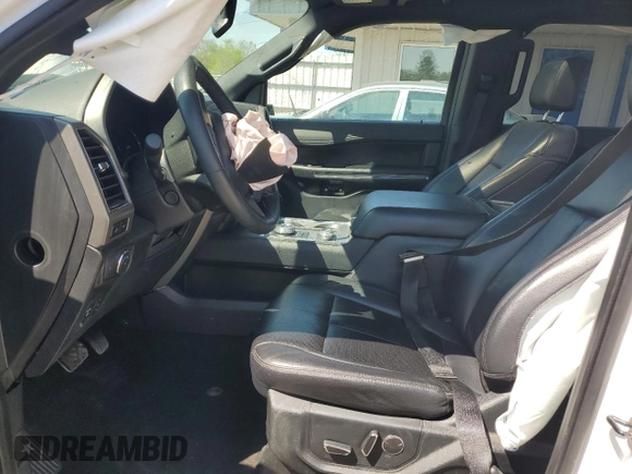 2019 Ford Expedition XLT with VIN 1FMJU1JT2KEA53114, listed as a Copart auction lot 56191305 with 82,134 mi miles and Salvage title. Bid and sale history available at DreamBid. Image 7.